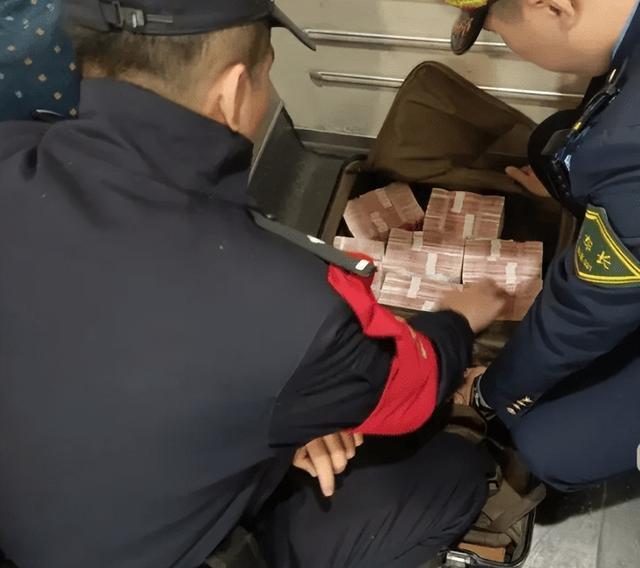 最新带现金几十万能过安检方法分析(最方便真实的昭通携带现金过安检有具体规定吗方法)